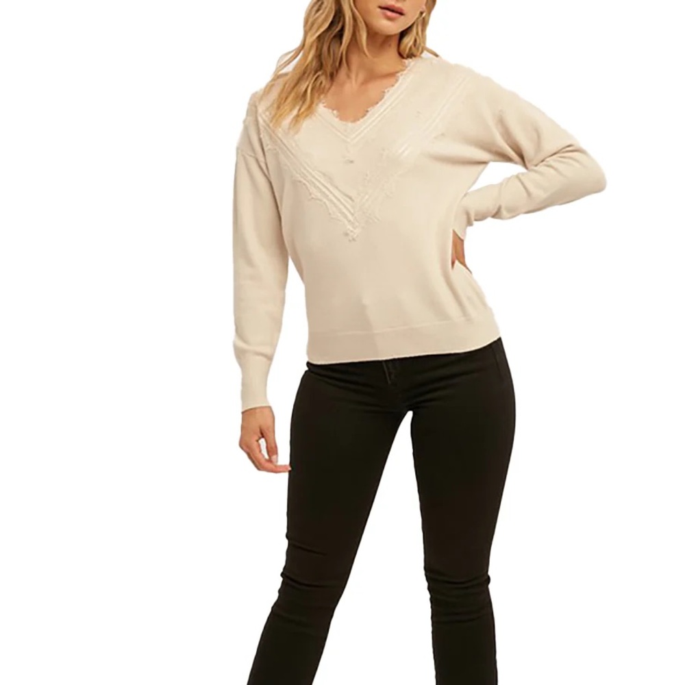 NWT Hem & Thread Only The Best Lace Trim Sweater Eyelash Lace Trim V Neck detail